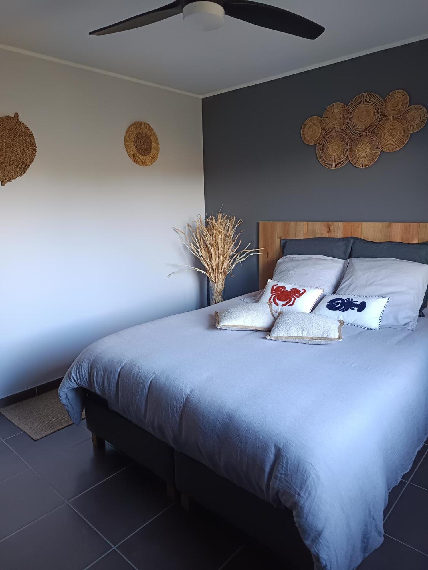 La Petite Chambre Du Lac Carcassonne Bagian luar foto